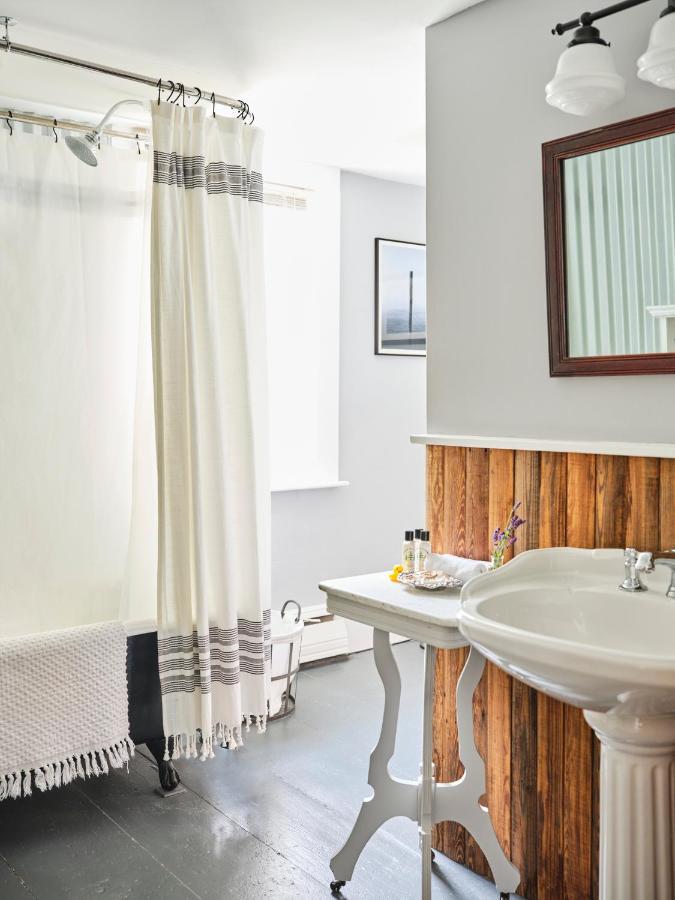 Cedar Hill Farm B & B Essex 外观 照片